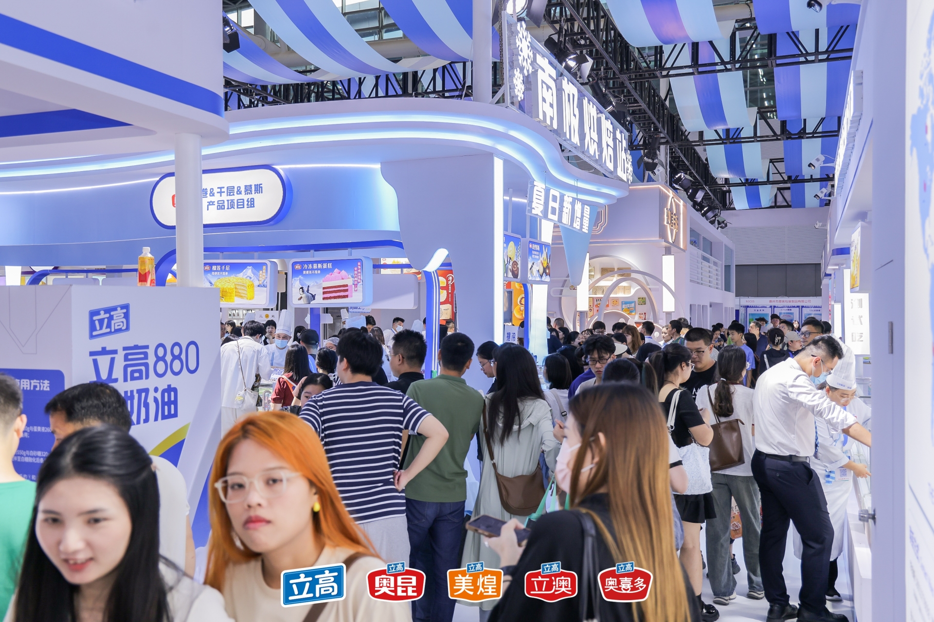 KOFI4812.JPG KOFI4812.JPG