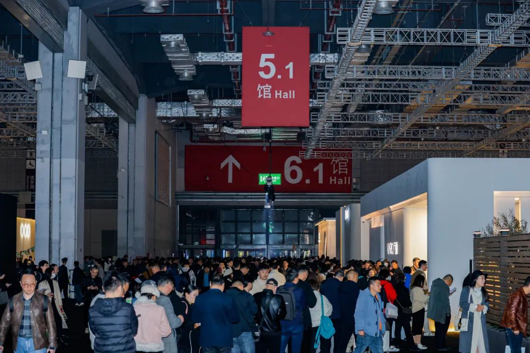 主办发布《2025上海建博会暨上海门窗及纱窗展》时间及展馆